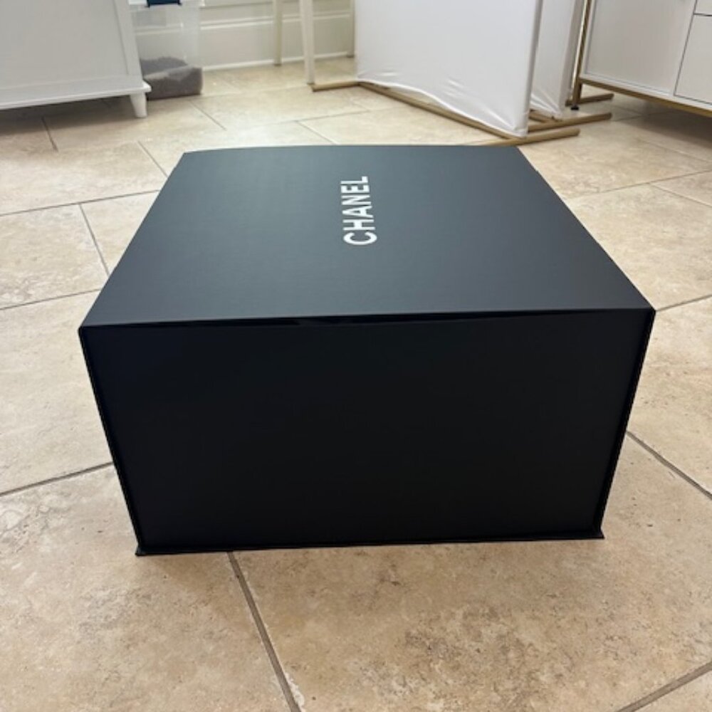 Authentic Chanel Bundle - Picture 4 of 7